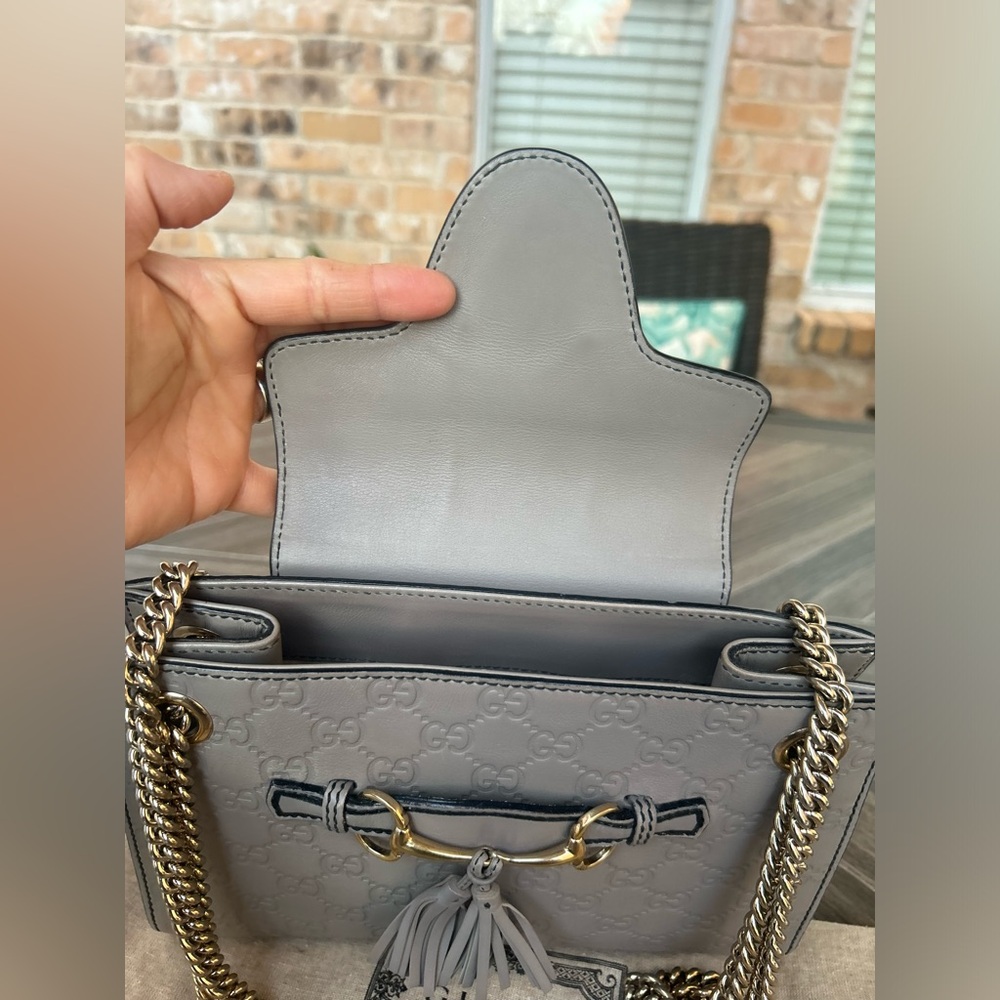 GUCCI Emily Guccissima Chain Leather Bag - Picture 8 of 16